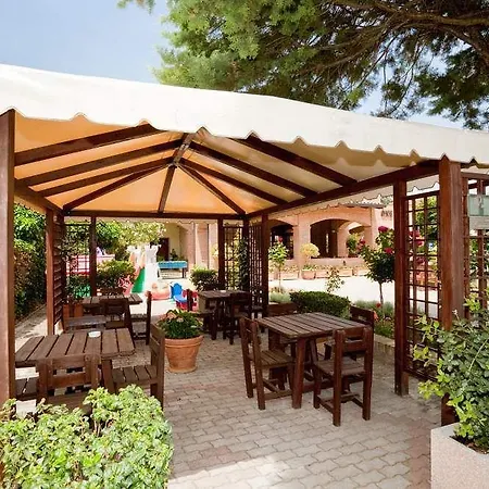 Campiglione Hotel 3*